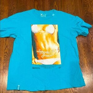 LNG XXL Blue Graphic Tee with 'School's Out Forever' Print